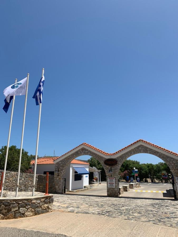 Simos Camping Elafonisos & Bungalows Exterior photo